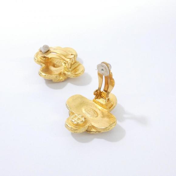 CHANEL Gold Earrings - Picture 3 of 4